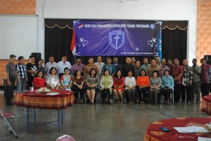 Foto Bersama Menjelang Acara Berakhir